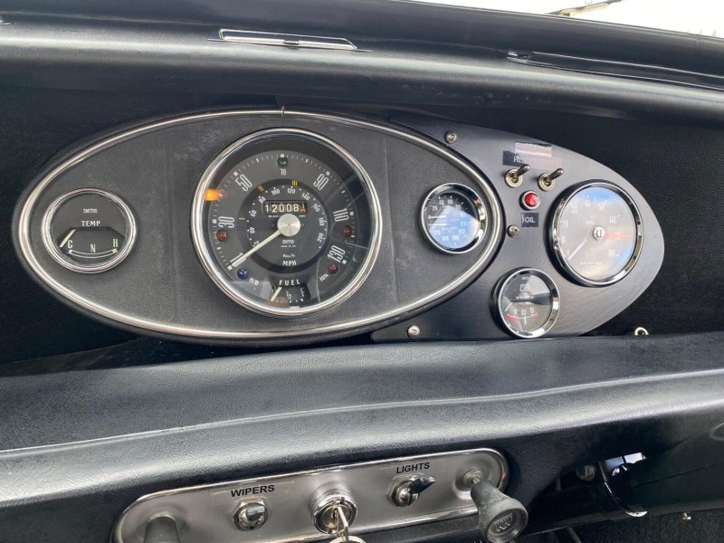 AUSTIN MINI