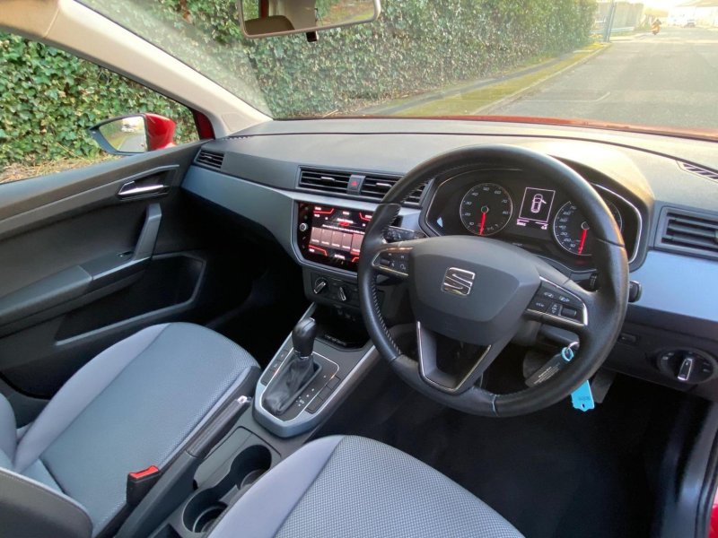 SEAT ARONA