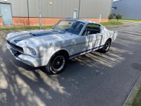 FORD MUSTANG