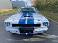 FORD MUSTANG