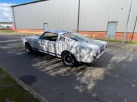 FORD MUSTANG