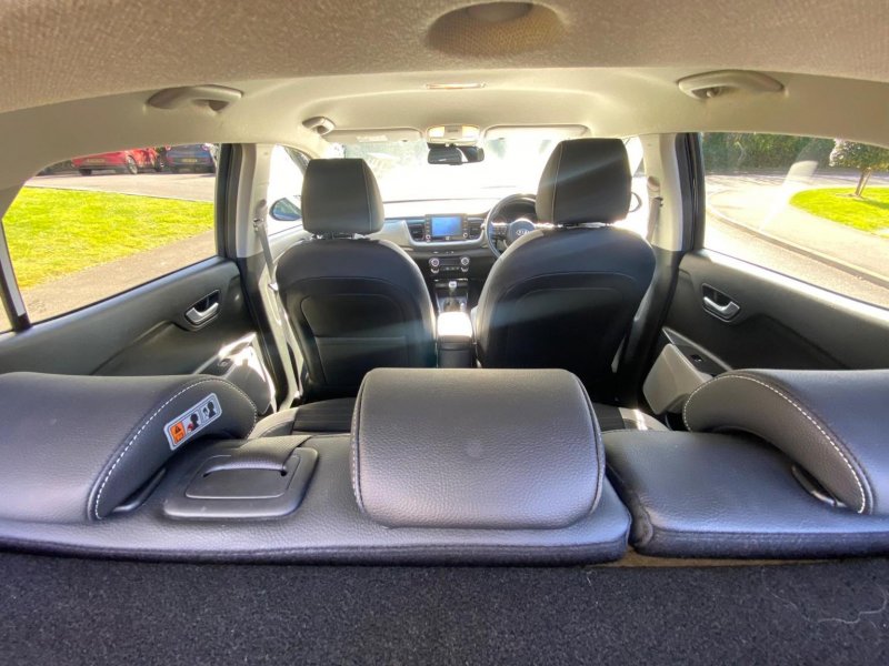 KIA STONIC