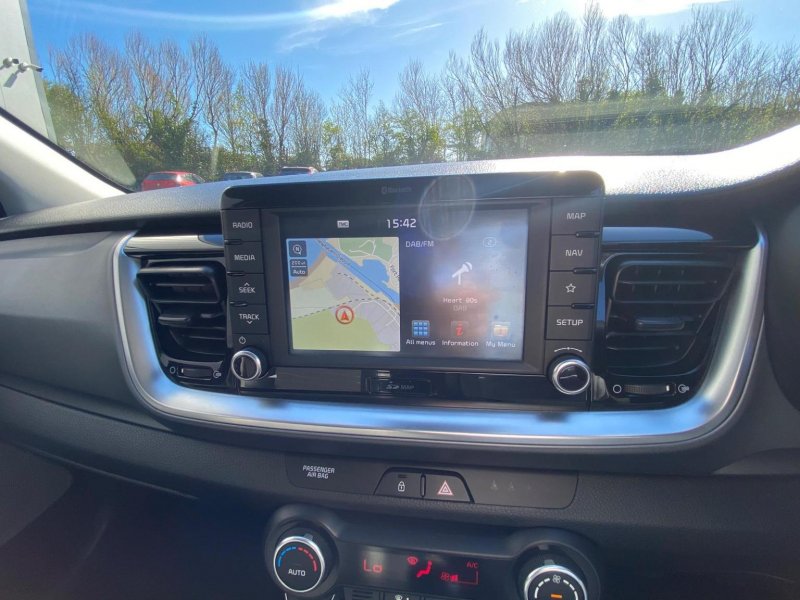 KIA STONIC
