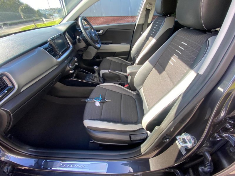 KIA STONIC