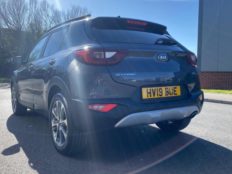 KIA STONIC