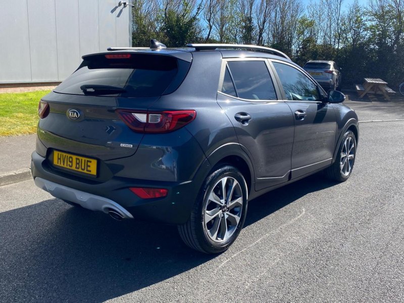 KIA STONIC