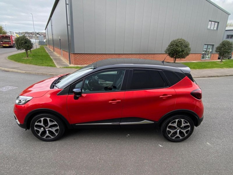 RENAULT CAPTUR